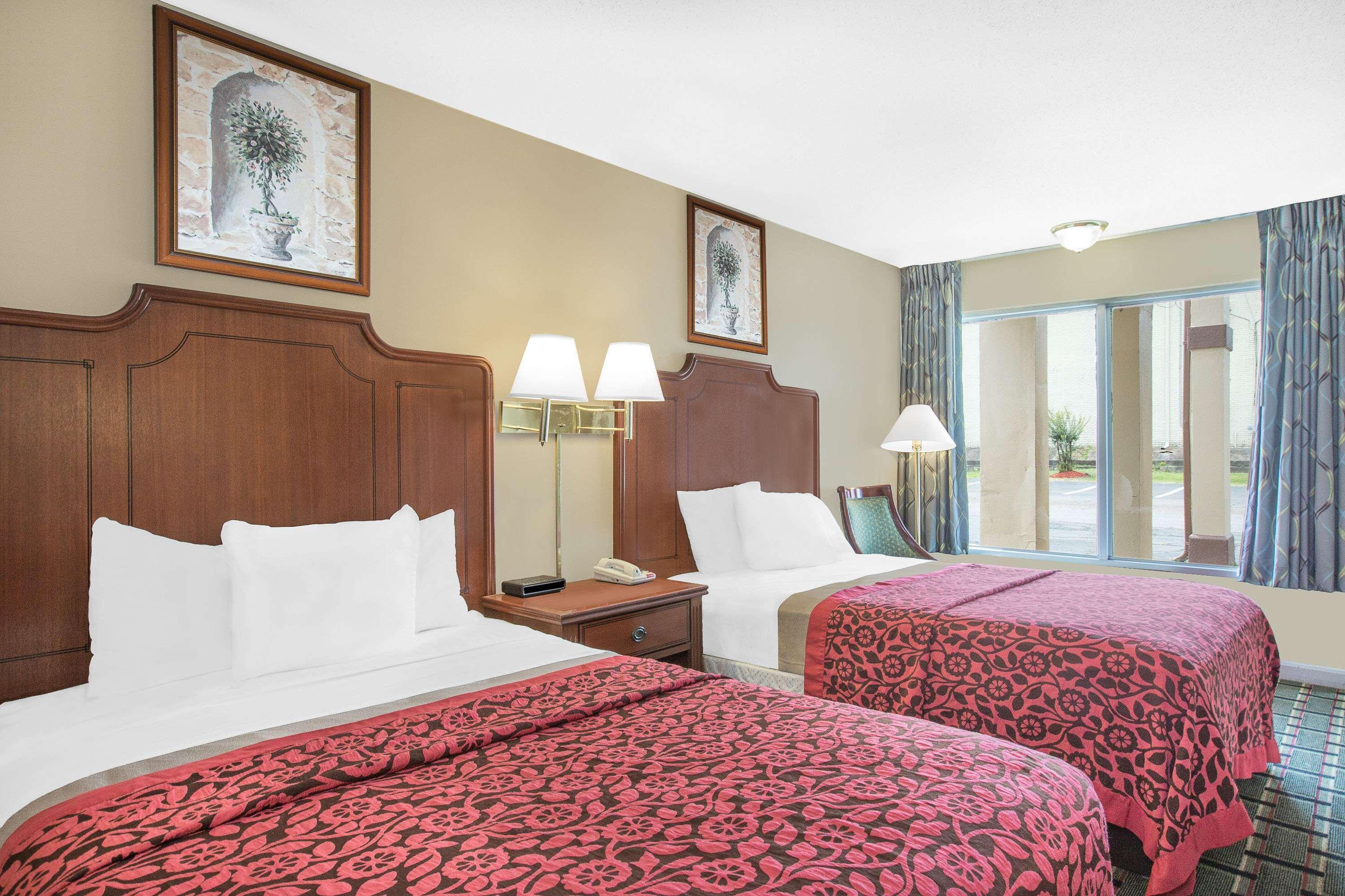 Meridian Inn Hotel Eksteriør billede